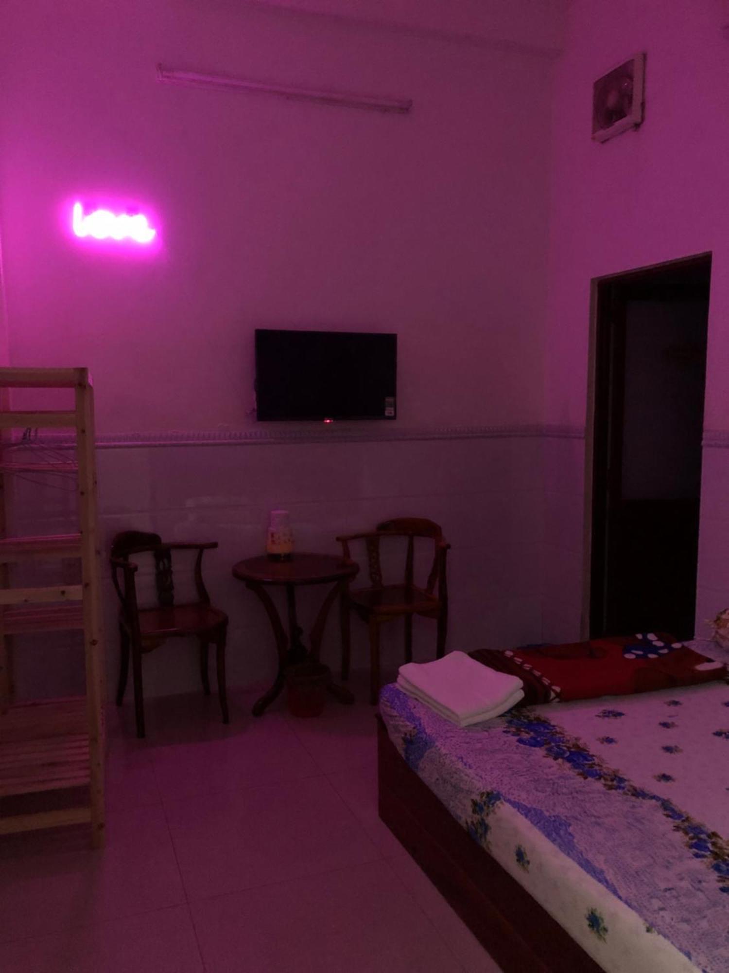 Nha Nghi Van Anh Ap Rach Meo Buitenkant foto